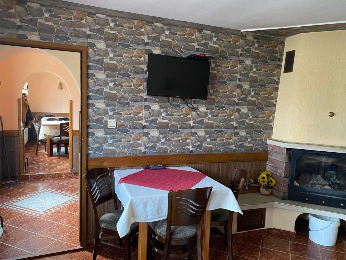 Villa Paradise Beli Iskar Buitenkant foto