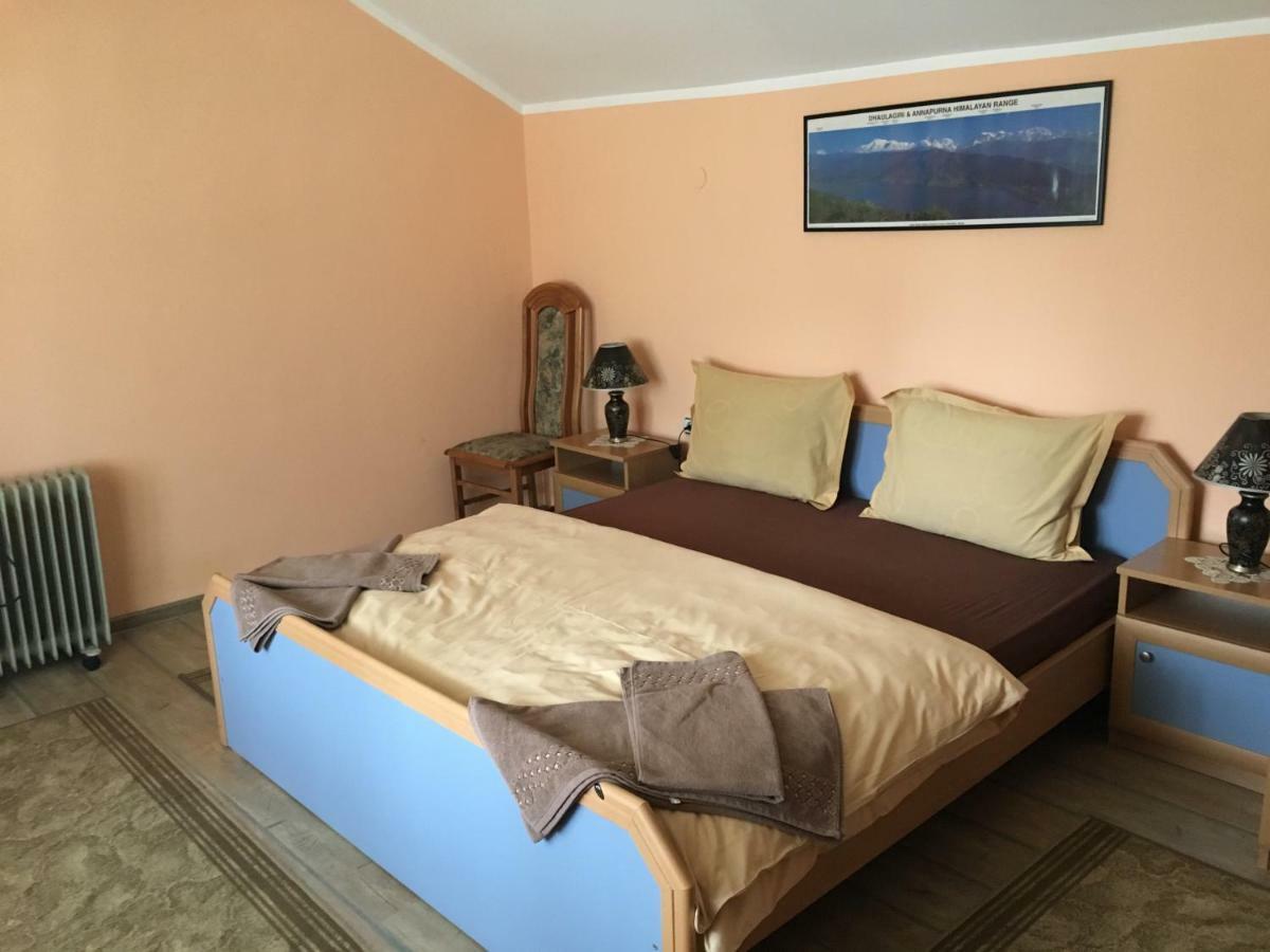 Villa Paradise Beli Iskar Buitenkant foto